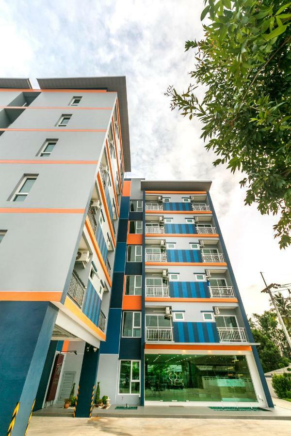 ตะวันอพาร์ทเม้นท์โฮเทลthawanapartmenthotel Satun Exterior foto